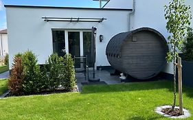 Ferienwohnung - Haus mit Faßsauna - Nähe Fulda